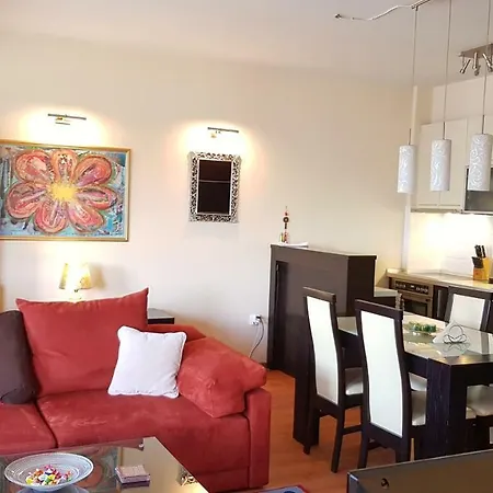 Cozy In Apartment